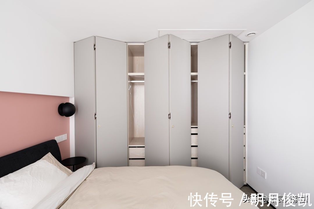 典范|她家虽然不大，但称得上装修典范，不仅拥有大量收纳，还极简好看