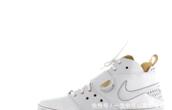 “颜值不高”还叫球鞋吗?五双“潮鞋”甩给你,不仅吸引女生,连男生都着迷