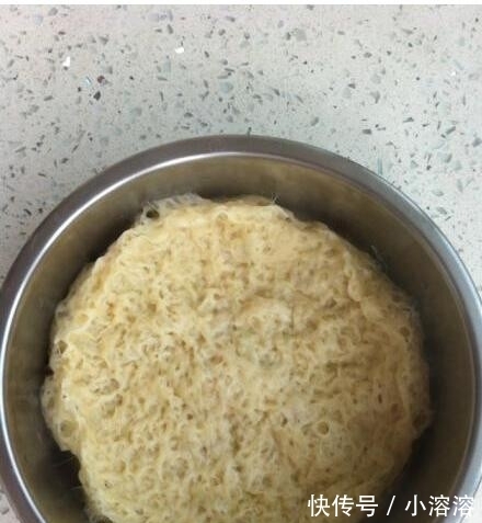 面筋|学着婆婆的方法做凉皮，没想到第一次就成功了，太简单了吧