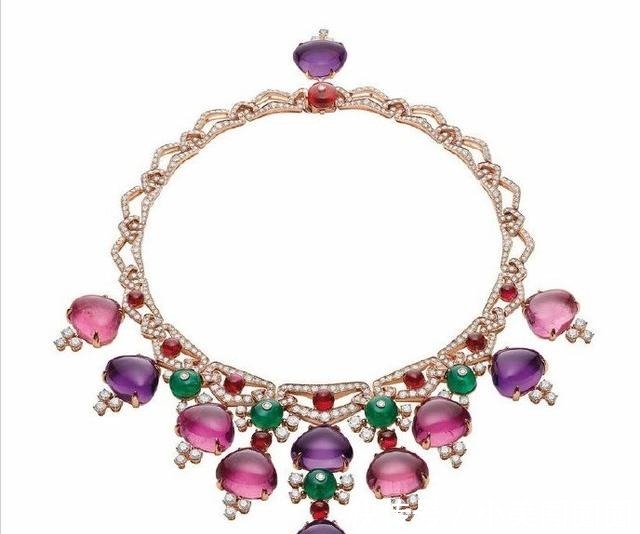 珠宝 宝格丽的嫡系首创新式切割前卫大胆,大多数人不知道的Marina B!