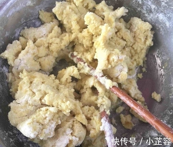 自从知道红薯可以这样吃,我家零食都没买了,一次做2斤都不够吃