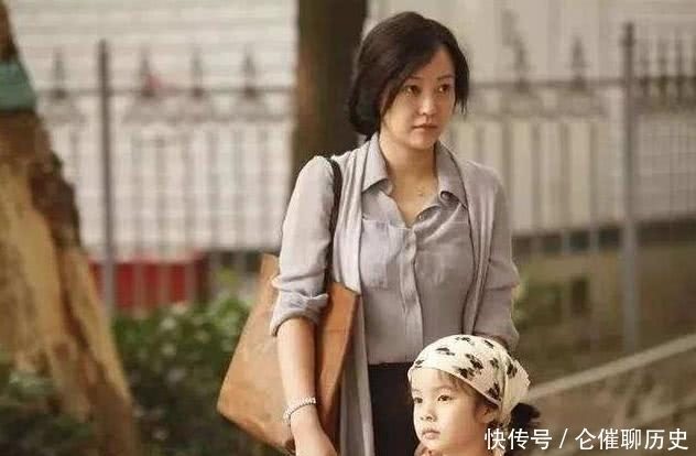 成天|总打扮精致和成天素颜的宝妈,带出来的宝宝,长大后差距真明显