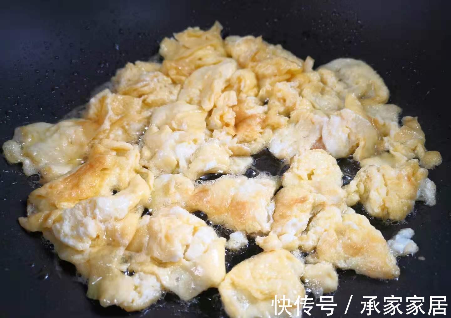 丝瓜汁|进入末伏，这汤要常喝，做法简单，营养清爽还养人，不懂吃可惜了