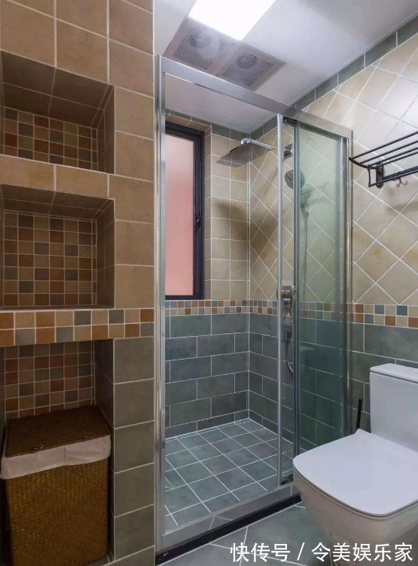 壁龛|卫生间墙面别浪费,学着这样设计,空间扩宽几平米,储物更方便!