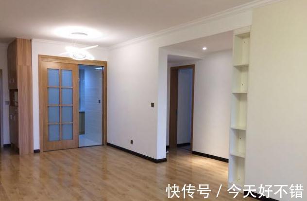 走了一圈18块钱的石膏线,竟出乎意料好看,发到朋友圈都说超值!