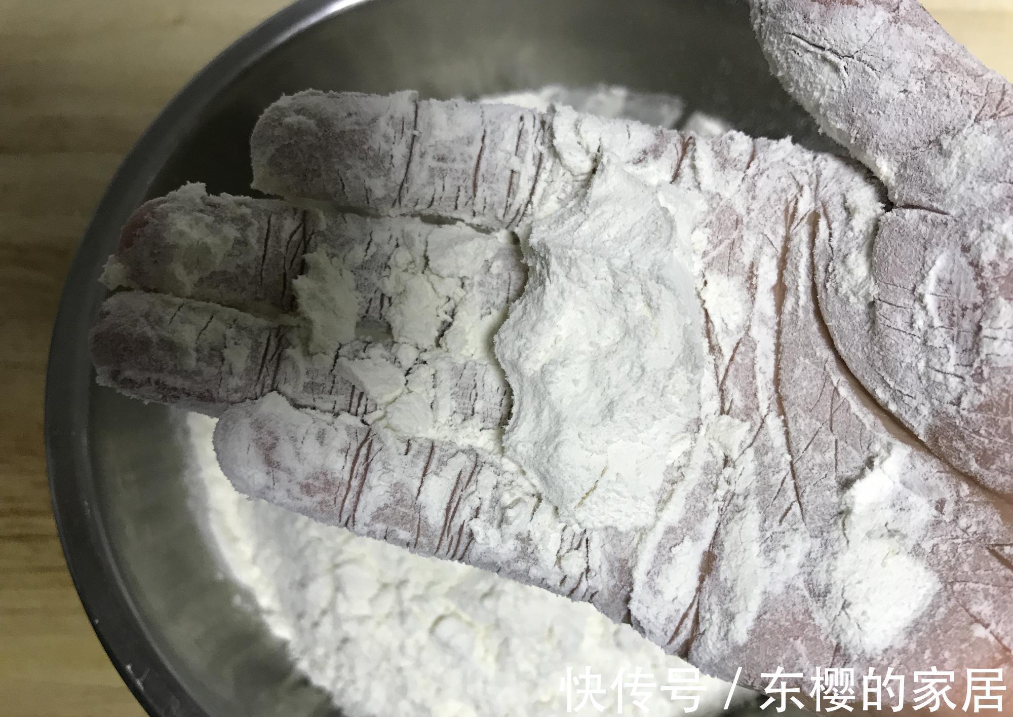 家有面粉就能做，一次多做一些，营养全面又好喝，随吃随取真省事