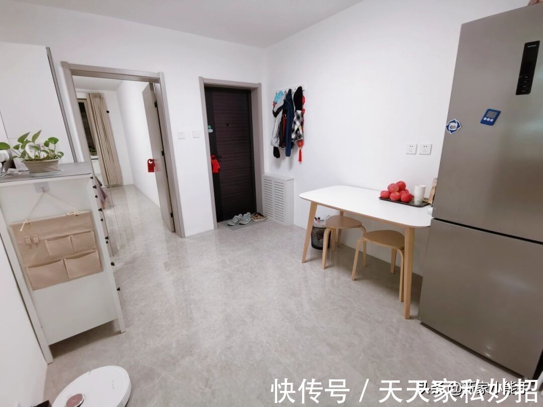 卫生间|这是我见过最极简的装修,全屋大白墙,不做吊顶,一家三口很幸福