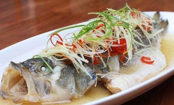 蒸鱼豉油|清蒸鱼要鲜嫩无腥味吗厨师说“不要放盐，多放两步就行了”