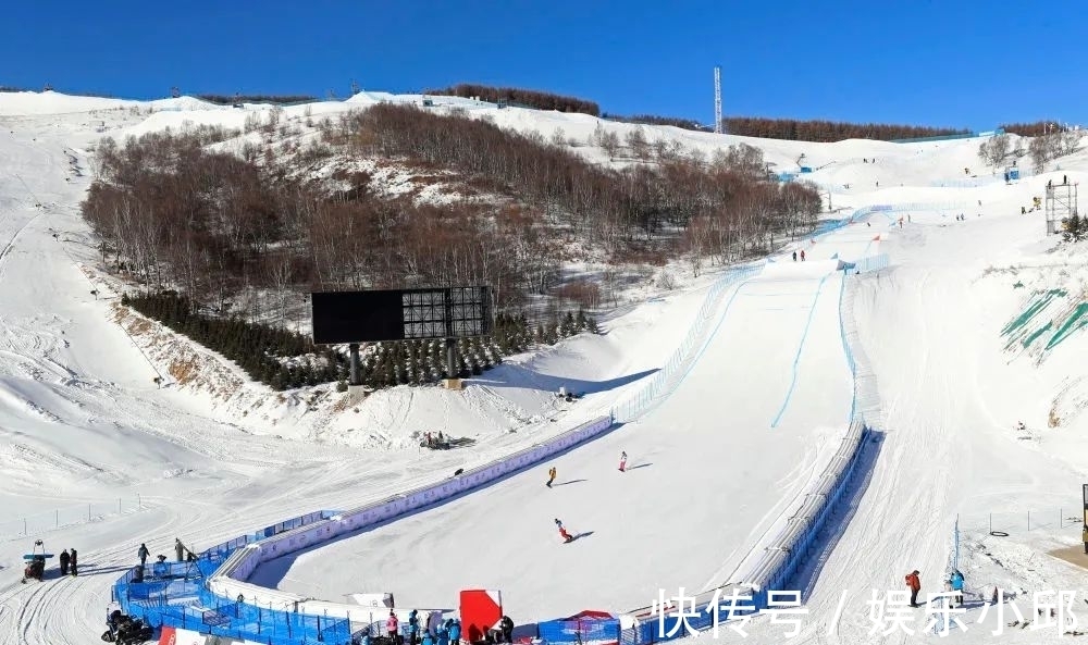 密苑云顶乐园云顶国际- 云顶赌场- 云顶娱乐城上演冬日幻境之圣诞新年主题日