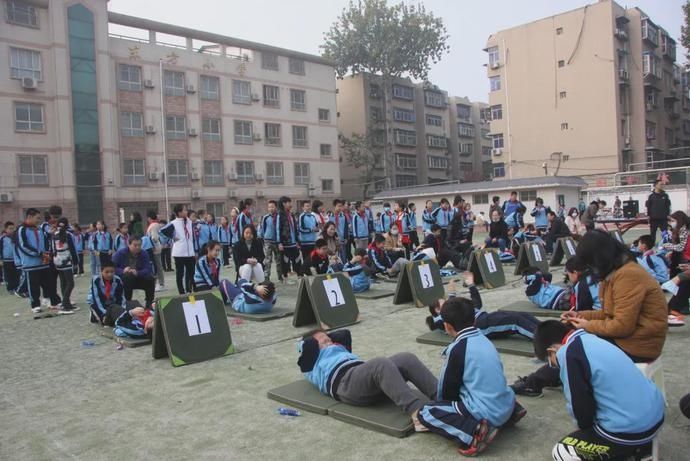 运动会|西安市新城区东方小学开展学生体质健康测试达标运动会