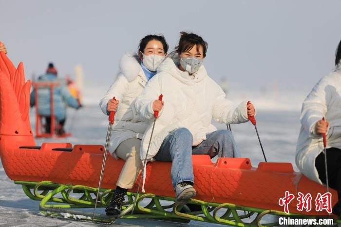 冰雪季|第八届全国大众冰雪季暨新疆博湖县第十四届冰雪季正式启动