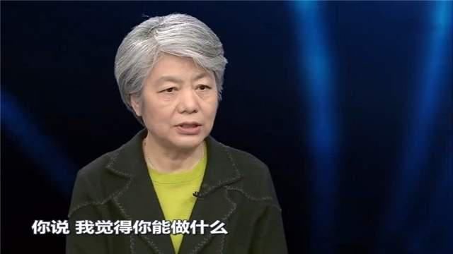 长大|想让孩子长大后有出息，李玫瑾教授：“3不惯2不管”家长要做到