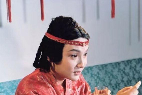 大名@贾宝玉的小名叫宝玉,他的大名叫什么?