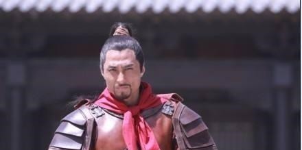 五虎将@他才是水浒真正的战神,卢俊义都怕他,还打败了3个五虎将