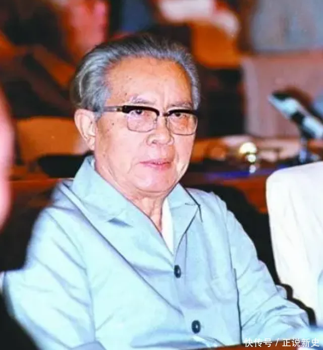 黄华:曾任副总理,1976年接替被审查的乔冠华,担任外交部部长 - 史海钩沉