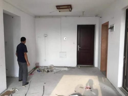 客厅|90㎡现代极简风，改善性房装成四房，满足二胎三代人的居住条件