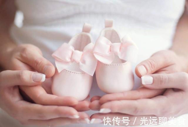 腰背部|当胎儿出生的一瞬间,孕妇身体是什么感受?宝妈的话让人感动