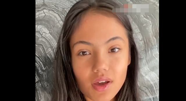 艾玛|太流畅!华裔美网冠军大秀中文,做出承诺:明年一定来中国打比赛