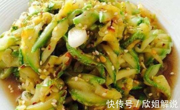 酱炒西葫芦|新鲜多汁，营养健康，补钙又新鲜，让人胃口大开孩子都爱吃