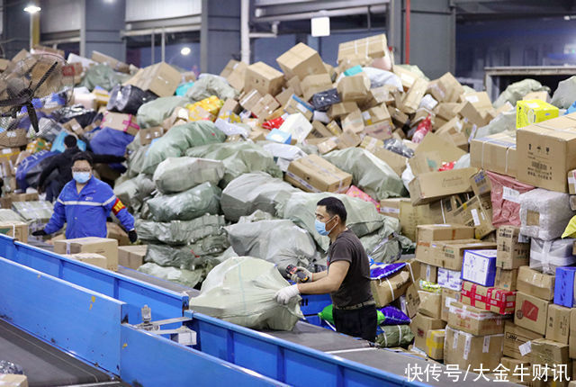 单价|拿到快递后,“这个东西”别再乱丢,单价正在上涨,能“还钱”