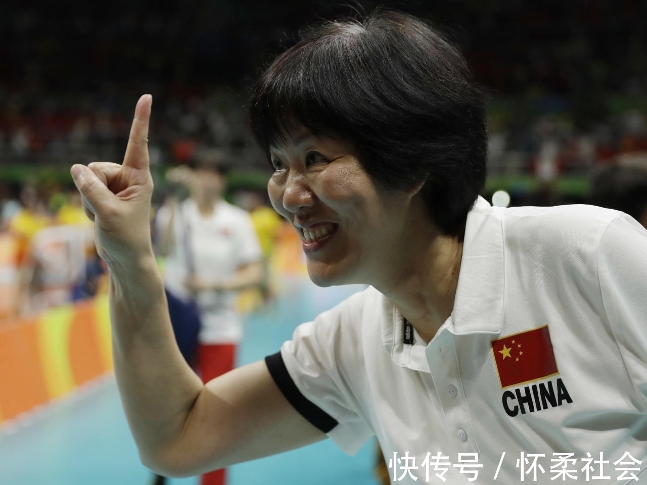 郎平|美國(guó)女排徹底崩潰，中國(guó)女排不進(jìn)四強(qiáng)原因曝光，郎平回應(yīng)大快人心