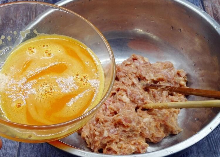 饺子馅|不管调素馅还是肉馅,这3味调料缺一不可,调出来的饺子馅特别香