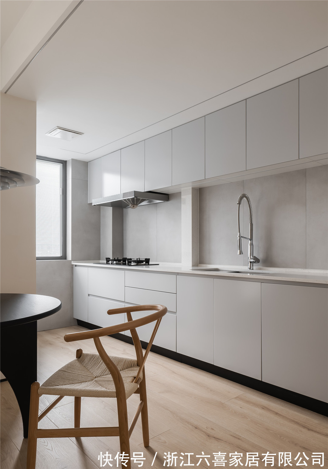 玄关|设计主题和风格的折中混合,造就充满独特空间的家