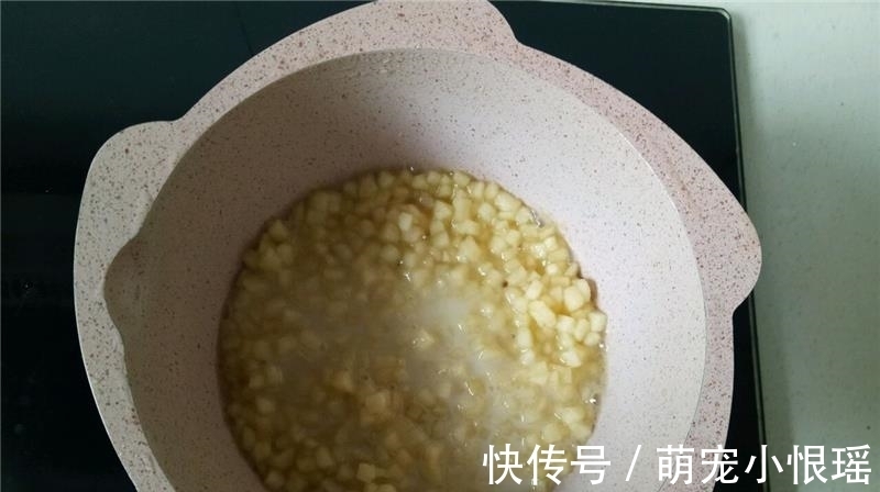 跟着我一起|最通便的水果不是香蕉而是它,便秘要多吃,排出黑臭宿便一身轻