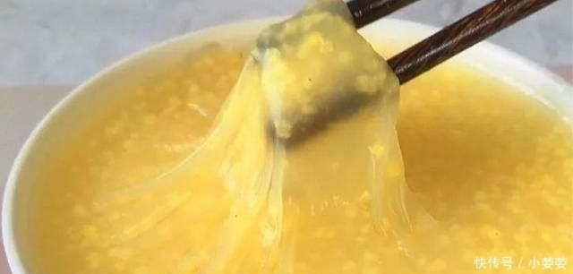 浓稠|熬小米粥时,直接下锅是不对的掌握3点,米粥浓稠米油多