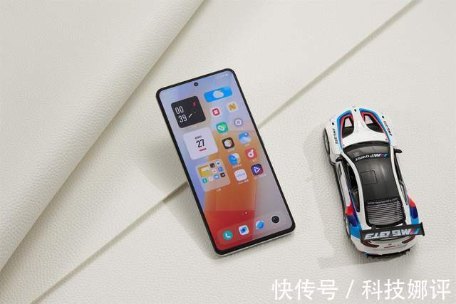 图赏|iQOO 9图赏:设计不俗,硬核实力经得住考验