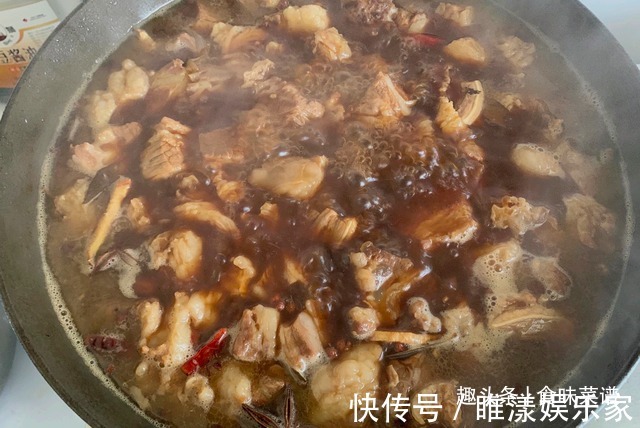 腥味|炖牛肉时,只需加入一勺特殊食材,牛肉软烂鲜香没腥味,百试百灵