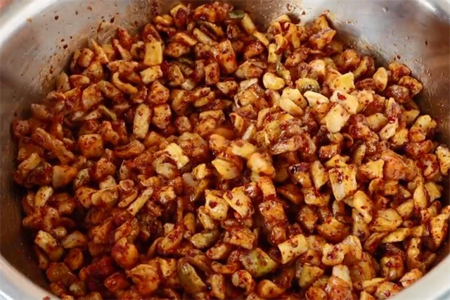 花椒粉|腌萝卜干的季节到了,香辣脆爽又好吃,做法简单,吃一年不怕坏