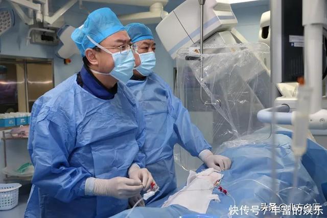 醒来|7岁男孩突然昏迷,醒来后说“妈妈,我要抱抱”