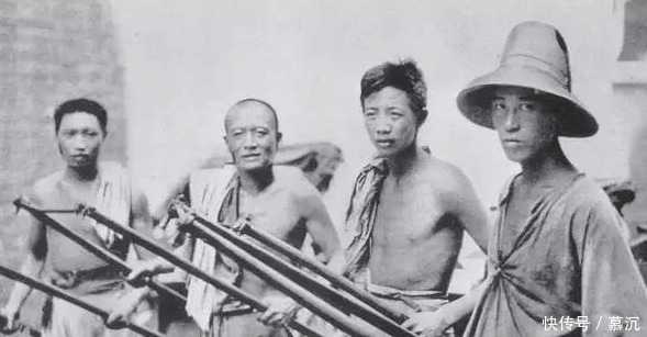 铜币|马未都 以前青帮怎么玩的 两派抢地, 叫俩小弟去油锅里捞铜币!