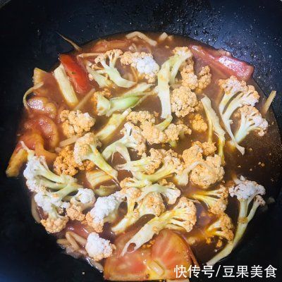 美味|#饕餮美味视觉盛宴#番茄螺蛳粉火锅