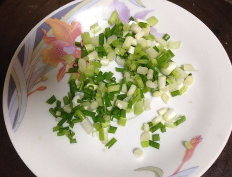 烫面|烙饼时,有人烫面有人抹油教你1招,饼松软香酥口感好,不发硬