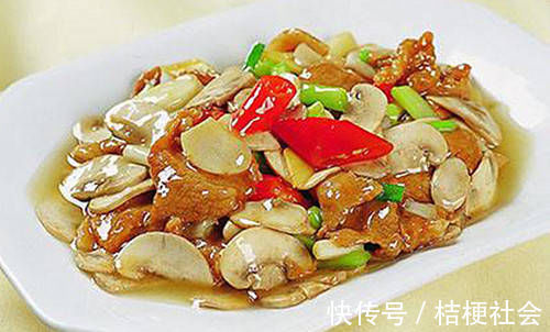 补钙|白蘑菇和此物一起炒,补钙,补脑健脑,上桌全家抢着吃,简单易做