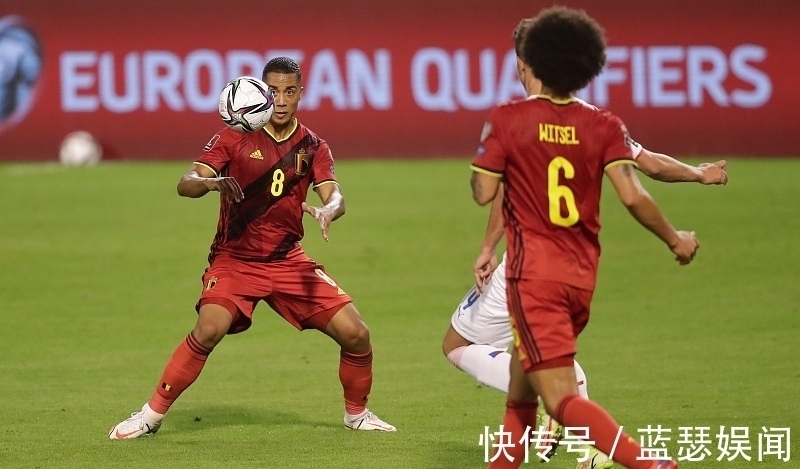 蒂莱曼斯|要价5500万+!曼联与皇马竞争24岁英超悍将?巴萨有意但毫无胜算