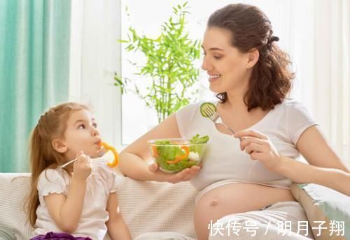 胎心|孕晚期，胎动出现这几种情况，是正常变化，孕妈妈不要太担心