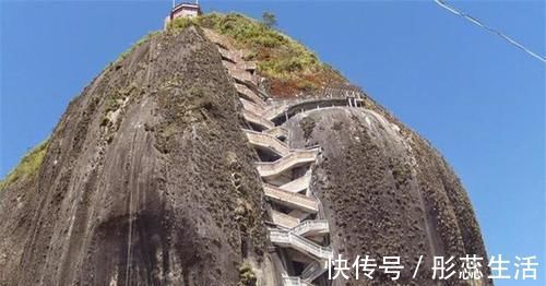 巨石|全球最陡峭的房子，建在200米的巨石之上，爬一次就精疲力尽！