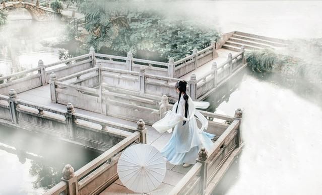 意境|古体诗词意境那么美，为什么现在没人去写了，而且传唱的那么少？