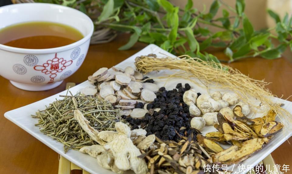 作用|黄芪补气健脾,西洋参补气养阴,哪个补气效果更好?药师说出实情