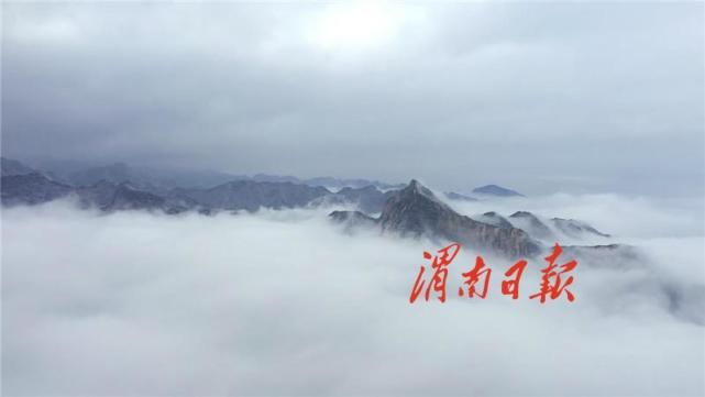 云似盖 雪如尘 少华山美似仙境