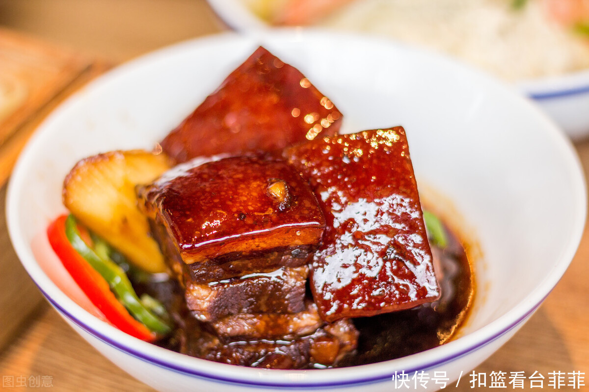 食物|这3种食物高血脂患者不要再吃了,血脂降不下来,可能就是它捣乱