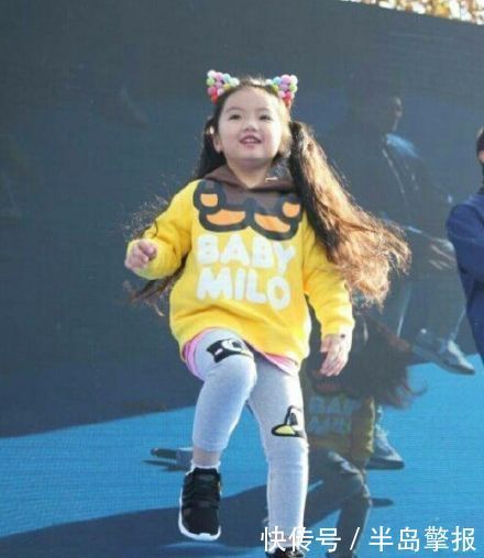 李锐|阿拉蕾太招人喜欢了吧,看杜江和李锐一脸宠溺的表情就羡慕