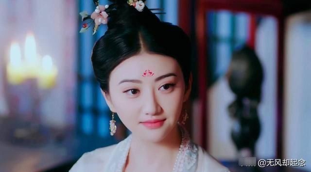 秀才出上联有木也是桥,无木也是乔,寡妇的下联,让他羞愧不已