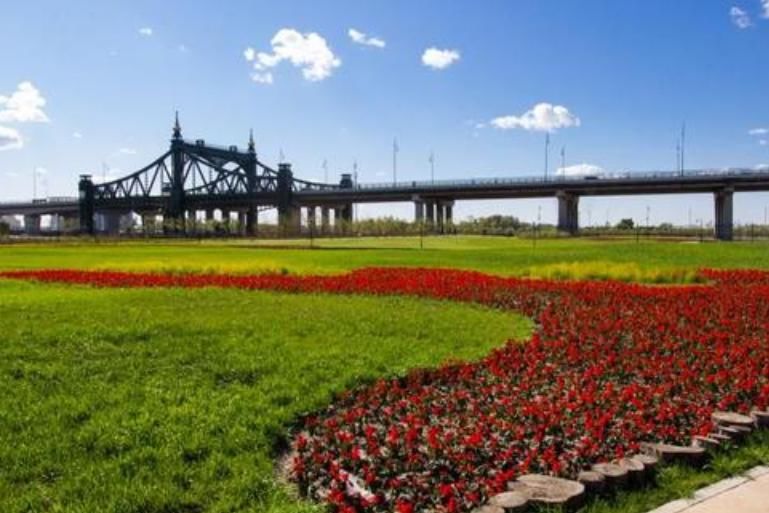 巨型|黑龙江一巨型公园走红，耗资10亿门票免费，被称哈尔滨“后花园”