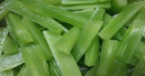 糖尿病最怕1道菜,被称“天然胰岛素”激活剂,血糖刷刷往下降