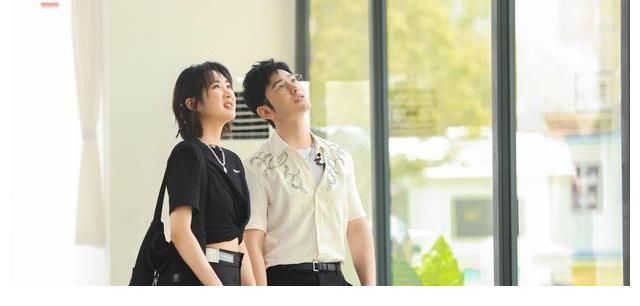 花儿与少年|宁静透露参加《中餐厅》原因，将节目推上了热搜！这话也就她敢说