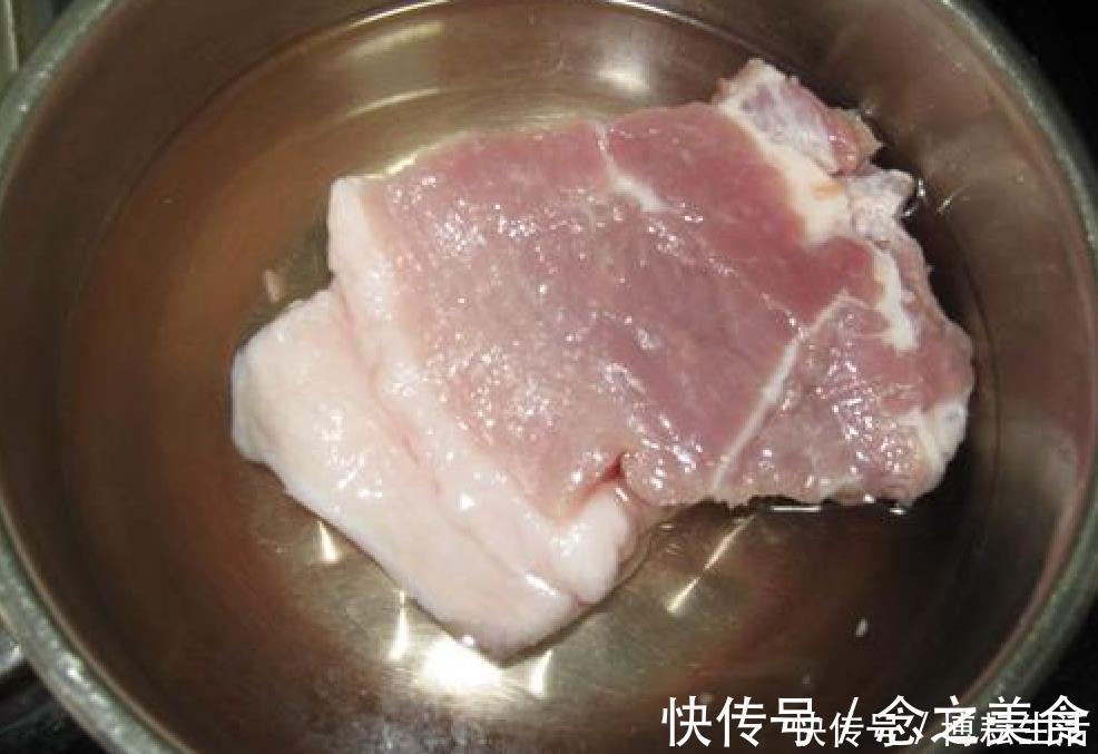 营养物质|喜欢吃肉的看过来,以下4种肉要少吃,尤其是老年人!